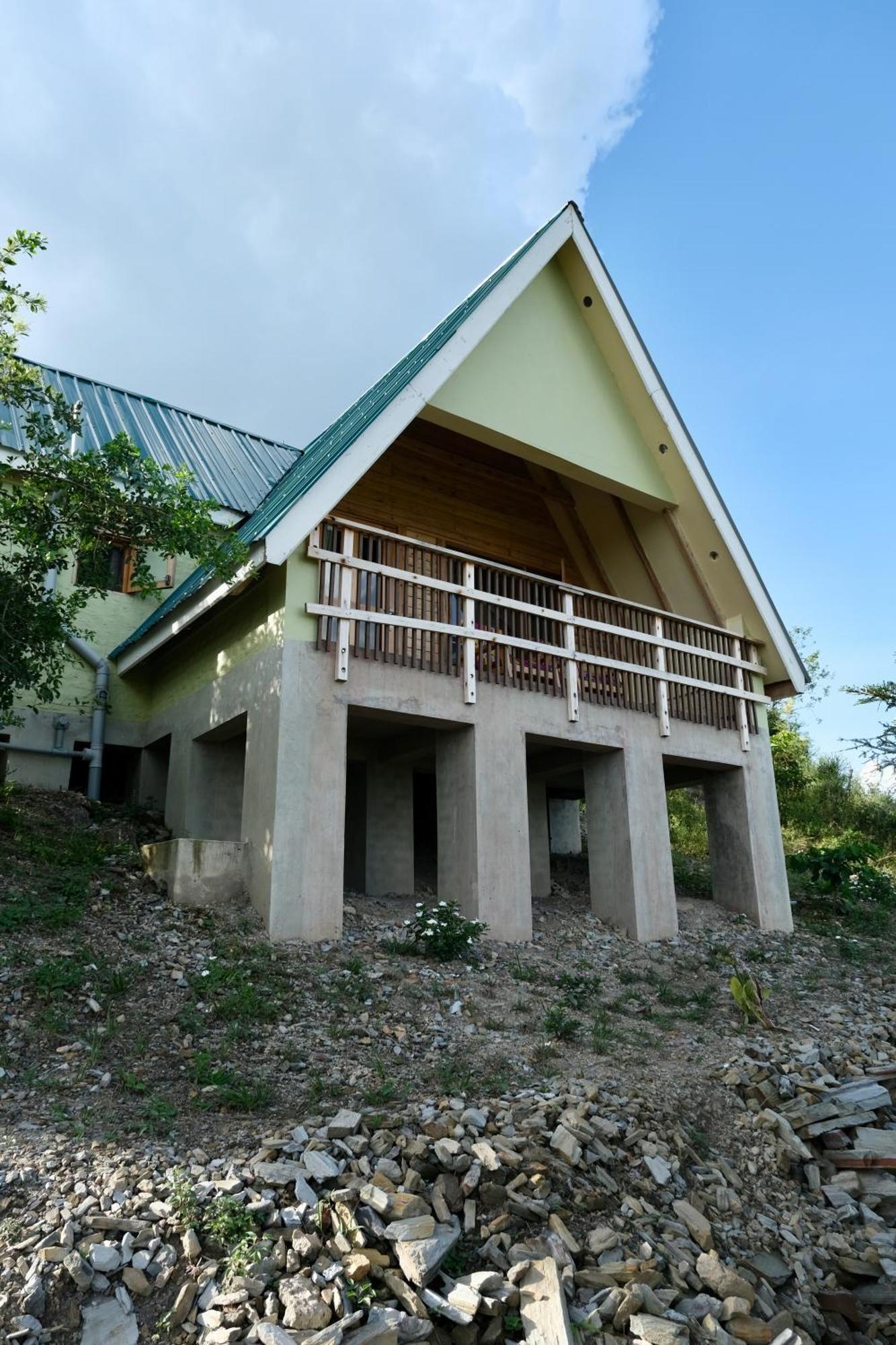 Hyena Hill Lodge Sanga Bagian luar foto